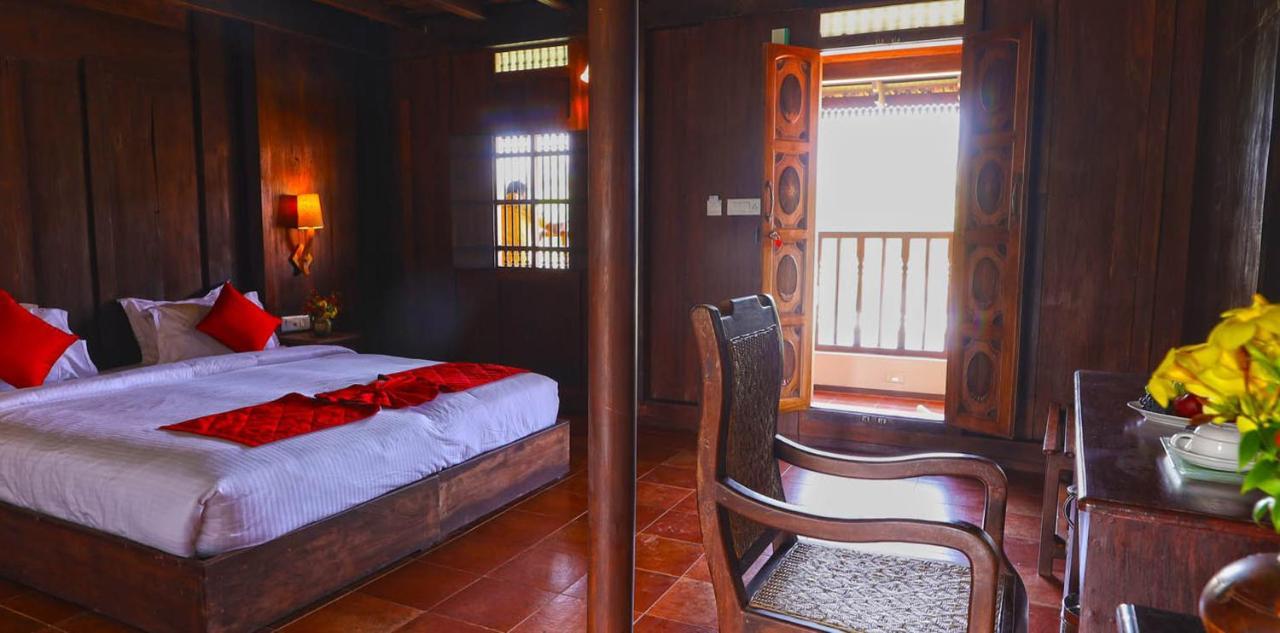 Kumarakom Heritage Resort Kottayam Ngoại thất bức ảnh